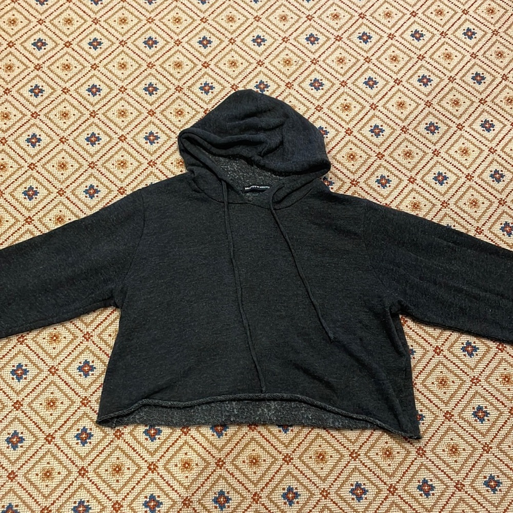 Brandy Melville grey crop hoodie